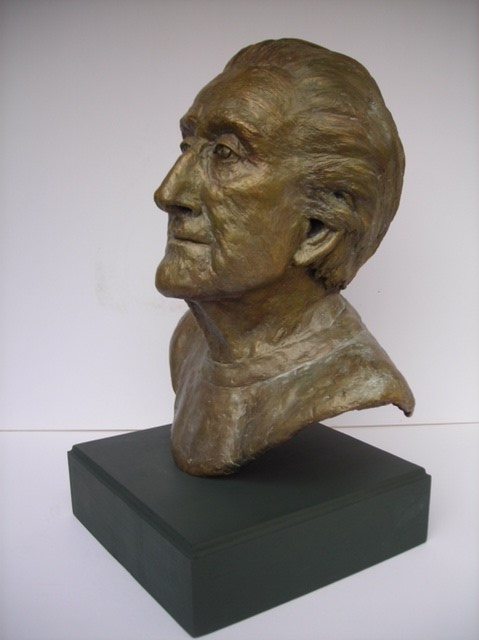 Life size bust of Norrie Woodhall by Jan Graham copyright